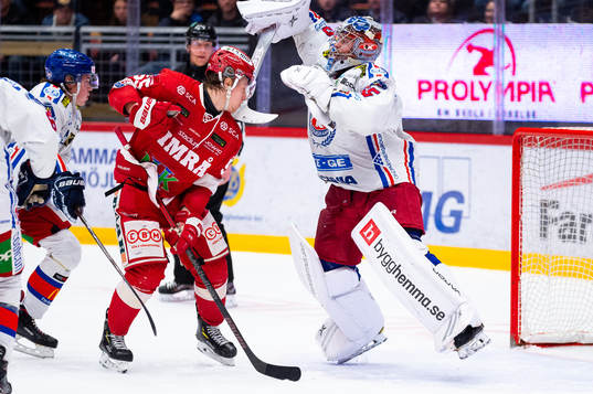 Timrås Vilmos Gallo och Oskarshamns målvakt Christoffer