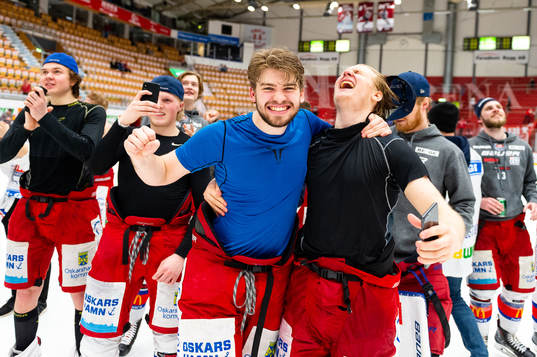 Oskarshamns spelare jublar