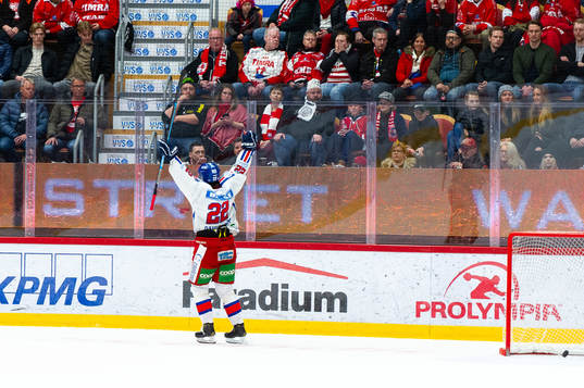 Oskarshamns John Dahlström jublar