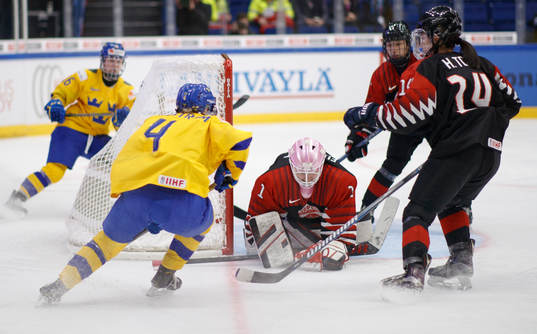 Sofia Engström #4, SWE, Nana Fujimoto #1, JPN and  Haruka