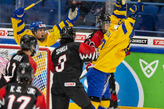 Fanny Rask #20, SWE, Aoi Shiga #3, JPN, Akane Hosoyamada