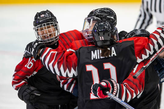 Akane Shiga #16, JPN score 2-2, Mei Miura #11, JPN