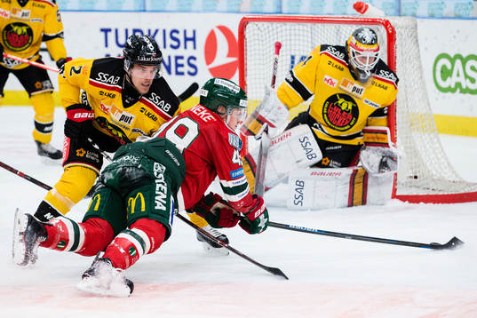Luleås Fredrik Styrman och Frölundas Rhett Rakshani