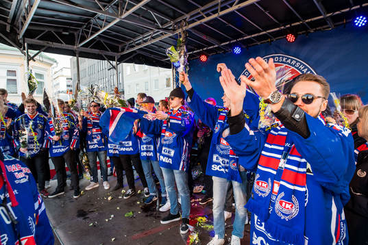Oskarshamn spelare firar