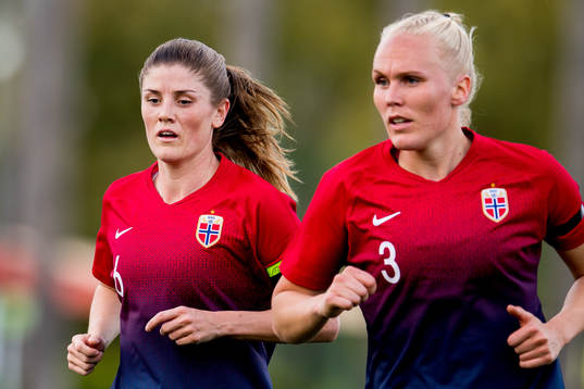 Maren Mjelde and Maria Thorisdottir of Norway