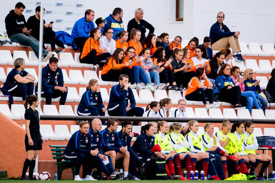 Martin Sjögren, head coach of Norway, looks