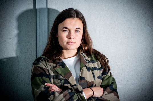 Fotbollsspelaren Anna Welin i Kristianstad DFF poserer för