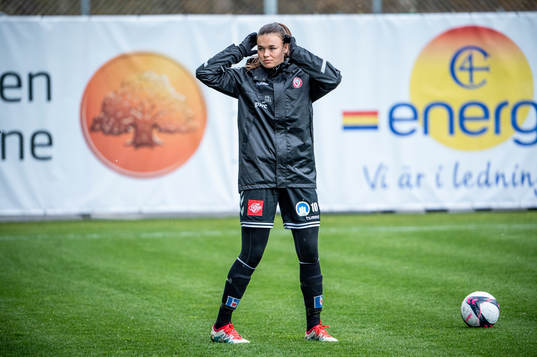 Fotbollsspelaren Anna Welin