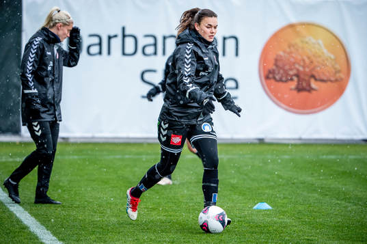 Fotbollsspelaren Anna Welin