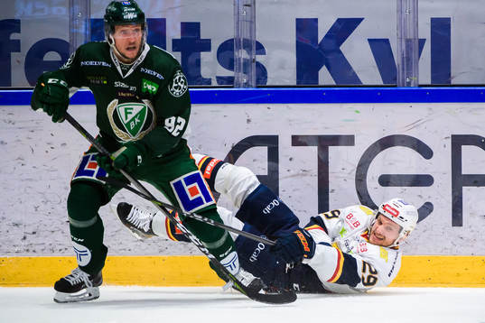 Färjestads Jesper Olofsson och Djurgårdens Sebastian