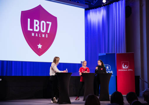 Mia Persson och tränare Reneé Slegers, LB07