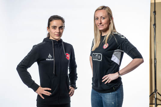 Reneé Slegers, tränare LB07 och Elisabeth Gunnarsdottir,