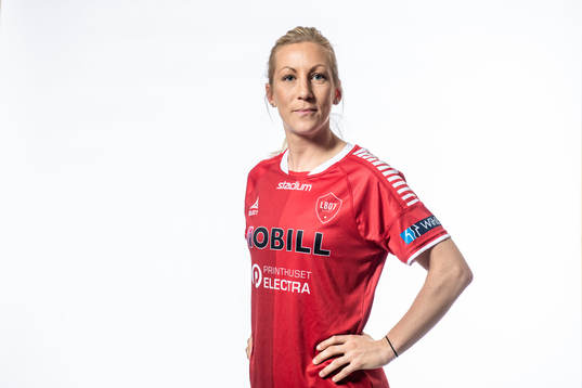 Mia Persson, LB07
