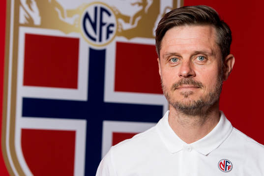 Bläddra bland fler bilder av Football, Norway, Coaches, Portraits