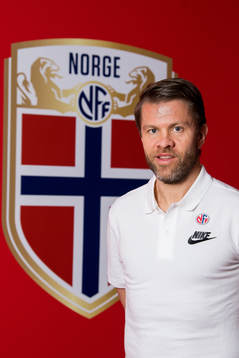 Pål Arne «Paco» Johansen, head coach of G18-20, poses
