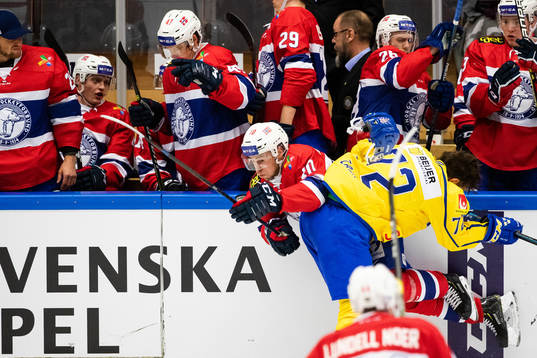 Mattias Nöstebö of Norway and Daniel Zaar of Sweden