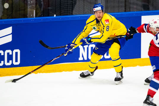 Linus Sandin of Sweden