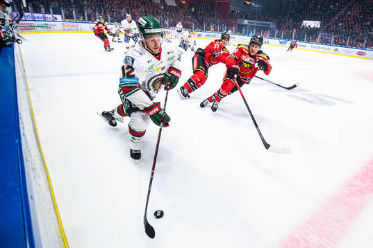 Frölundas Max Friberg och Luleås Erik Gustafsson