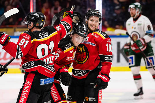 Luleås Jesper Sellgren jublar
