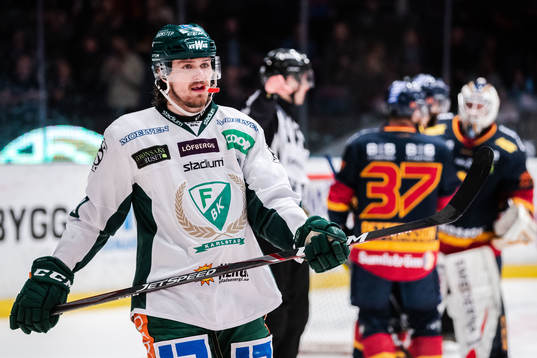 Färjestads Linus Johansson deppar