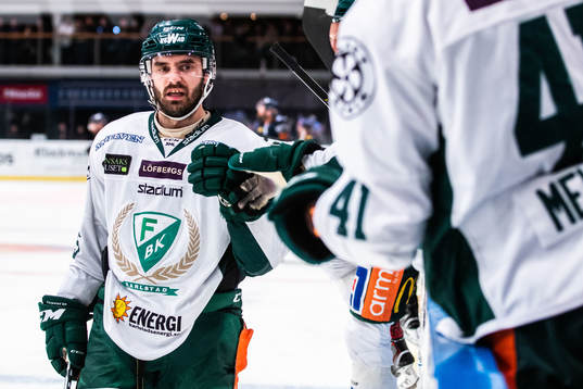 Färjestads Martin Johansson jublar