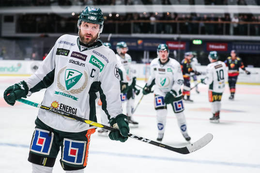 Färjestads Mikael Wikstrand deppar