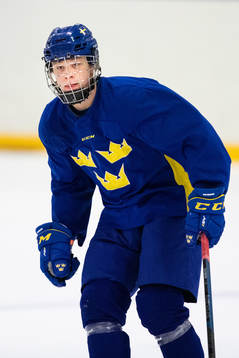 Lucas Raymond