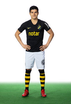 s Tarik Elyounoussi