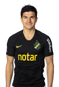 s Tarik Elyounoussi