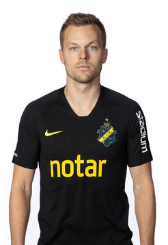 s Sebastian Larsson