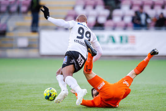 Örebros Carlos Strandberg