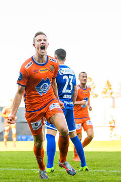 Peter Orry Larsen of Aalesund celebrates