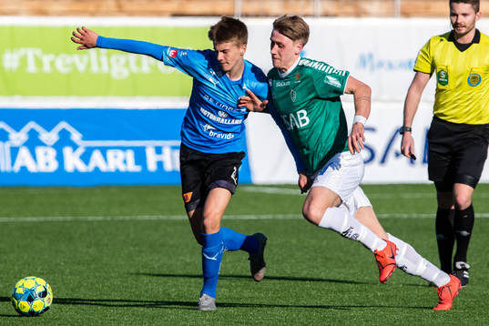 Halmstads Andreas Bengtsson och Brages Bjarni Mark