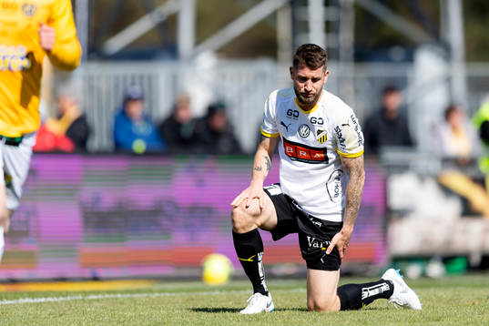 Häckens Joona Toivo deppar