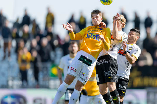 Falkenbergs Marcus Klingenberg Mathisen och Häckens Gustav