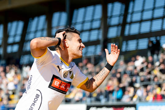 Häckens Paulinho jublar