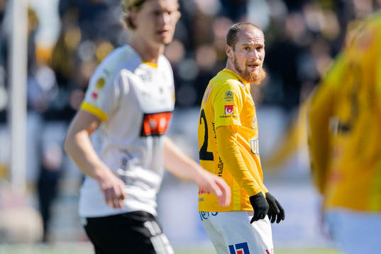 Falkenbergs Christoffer Carlsson