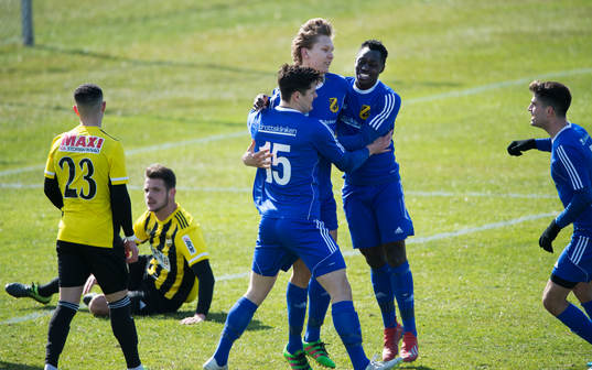 Räppe har segermålat och jublar i matchen i division 2