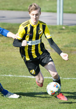 IFK Hässleholms Lucas Johnsson i matchen i division 2