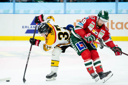 Luleås Isac Lundeström och Frölundas Simon Hjalmarsson