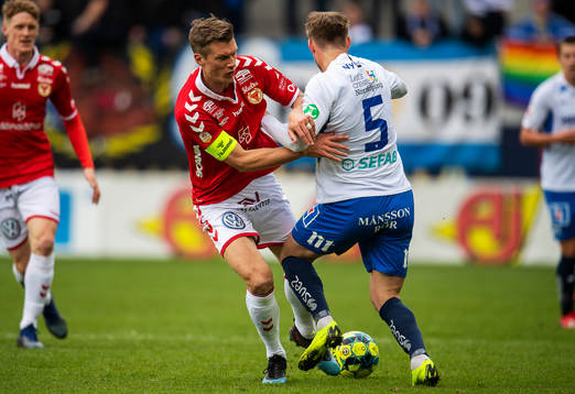 Kalmars Viktor Elm och IFK Norrköpings Christoffer Nyman