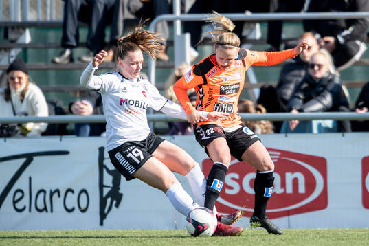 Kristianstads Maja Bodin och Limhamn Bunkeflos Rebecka
