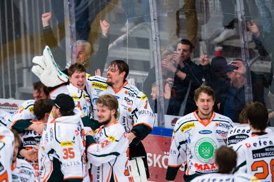 Kristianstads spelare jublar