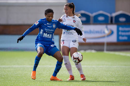 Eskilstunas Ayinde Halimatu och Rosengårds Johanna Rytting