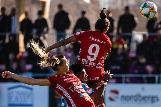 Piteås Nina Jakobsson, Djurgårdens Portia Boakye och
