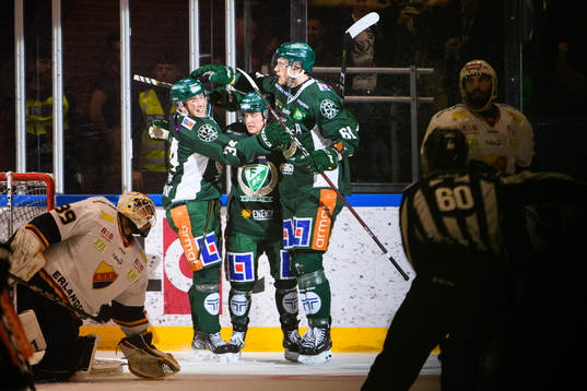 Färjestads Michael Lindqvist, Marcus Nilsson och Johan