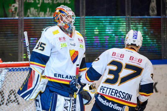 Djurgårdens målvakt Robin Jensen och Jesper Pettersson