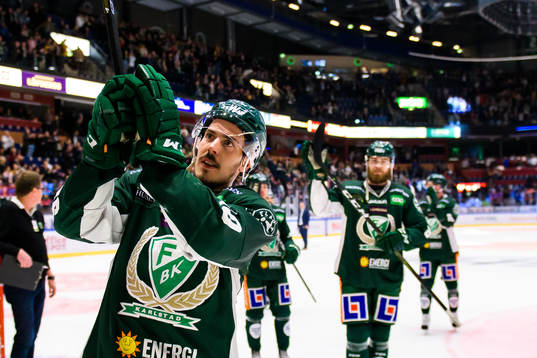 Färjestads Sebastian Erixon jublar