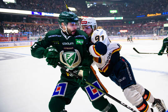 Färjestads Jesse Virtanen och Djurgårdens Axel Jonsson
