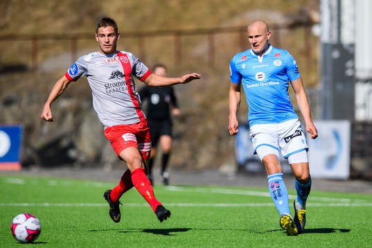 Mathias Blørud of Strømmen and Johannes Laaksonen of